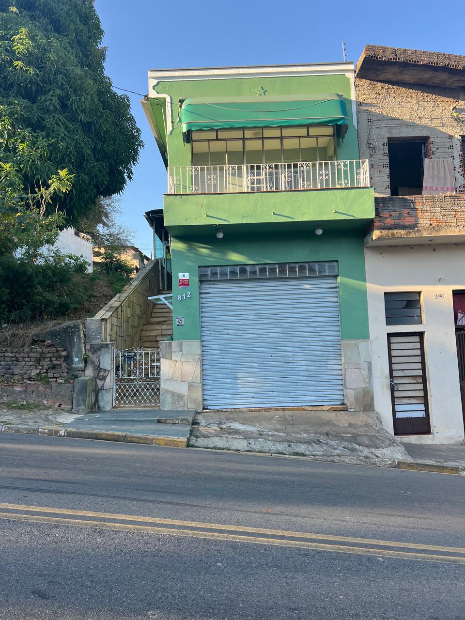 SOBRADO COM UM SALÃO COMERCIAL NO BAIRRO DOMINGUINHO EM VOTORANTIM - VENDA