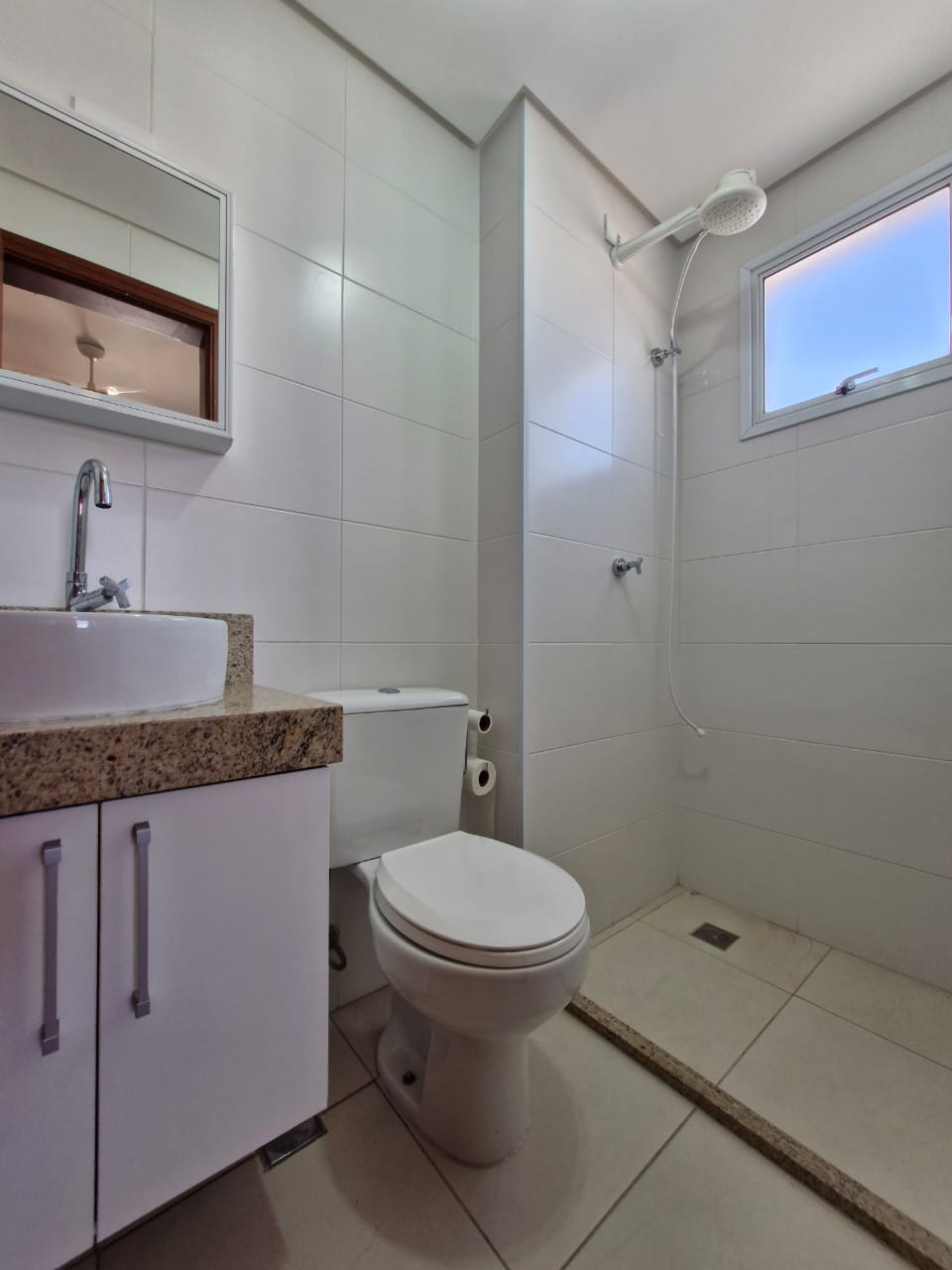 APARTAMENTO NO EDIFICIO MONTE CARLO NO JD EUROPA - VENDA