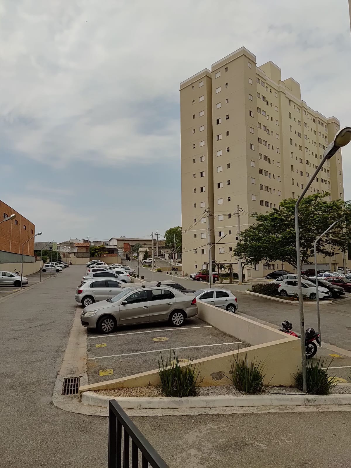 APARTAMENTO NO RESIDENCIAL VILA IPANEMA NO VILA HELENA - VENDA