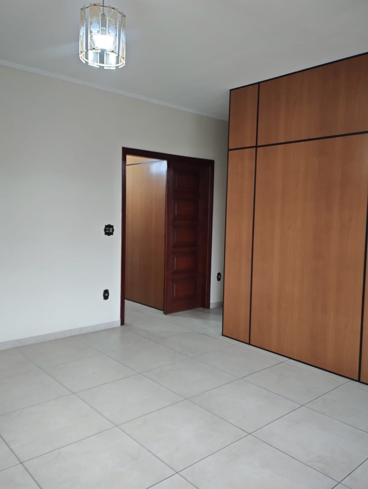 SALAS COMERCIAIS NO JARDIM SIMUS - LOCAÇÃO 