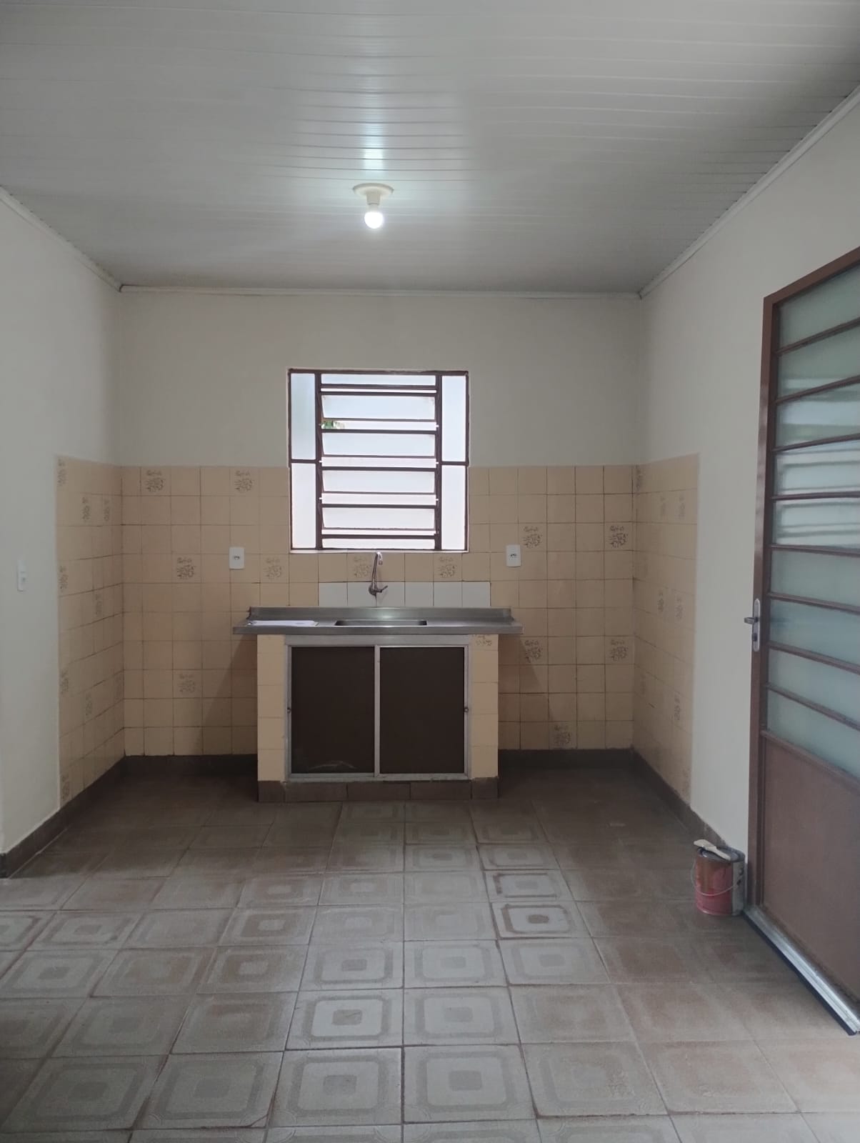 CASA NO JULIO DE MESQUITA - VENDA
