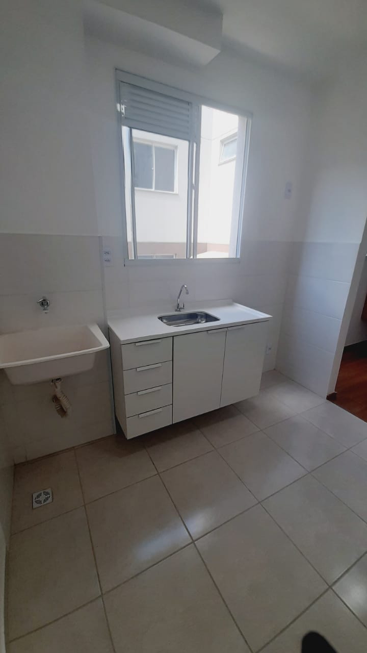 APARTAMENTO NO LAR ROMA NO PIAZZA DI ROMA - LOCAÇÃO