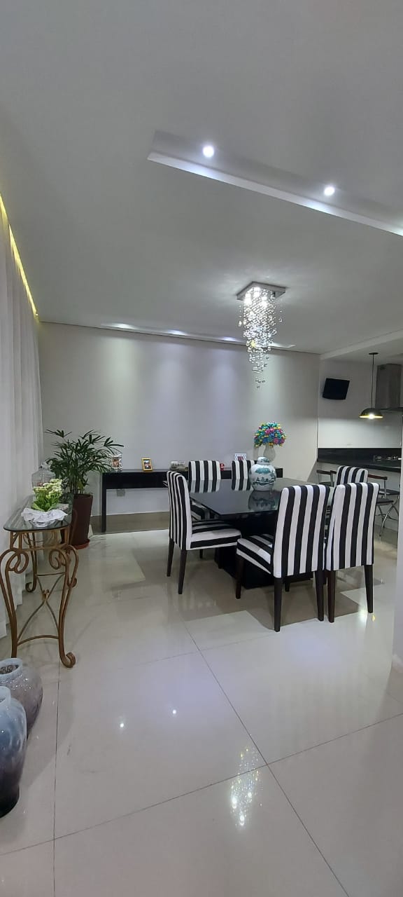 CASA-R$780.000,00