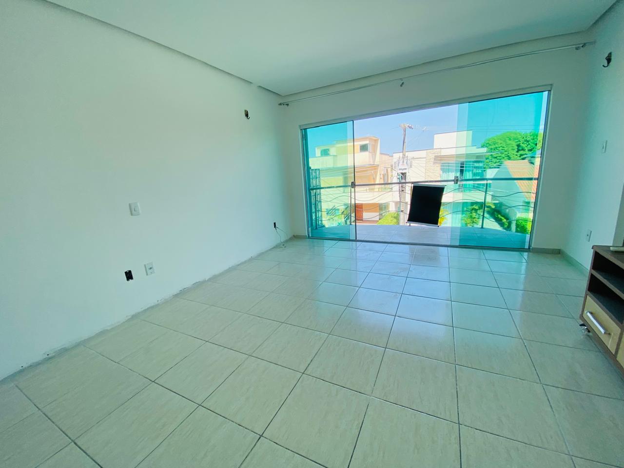 Casa Dúplex, Cond. Tapajós disponível para Venda e Locação
