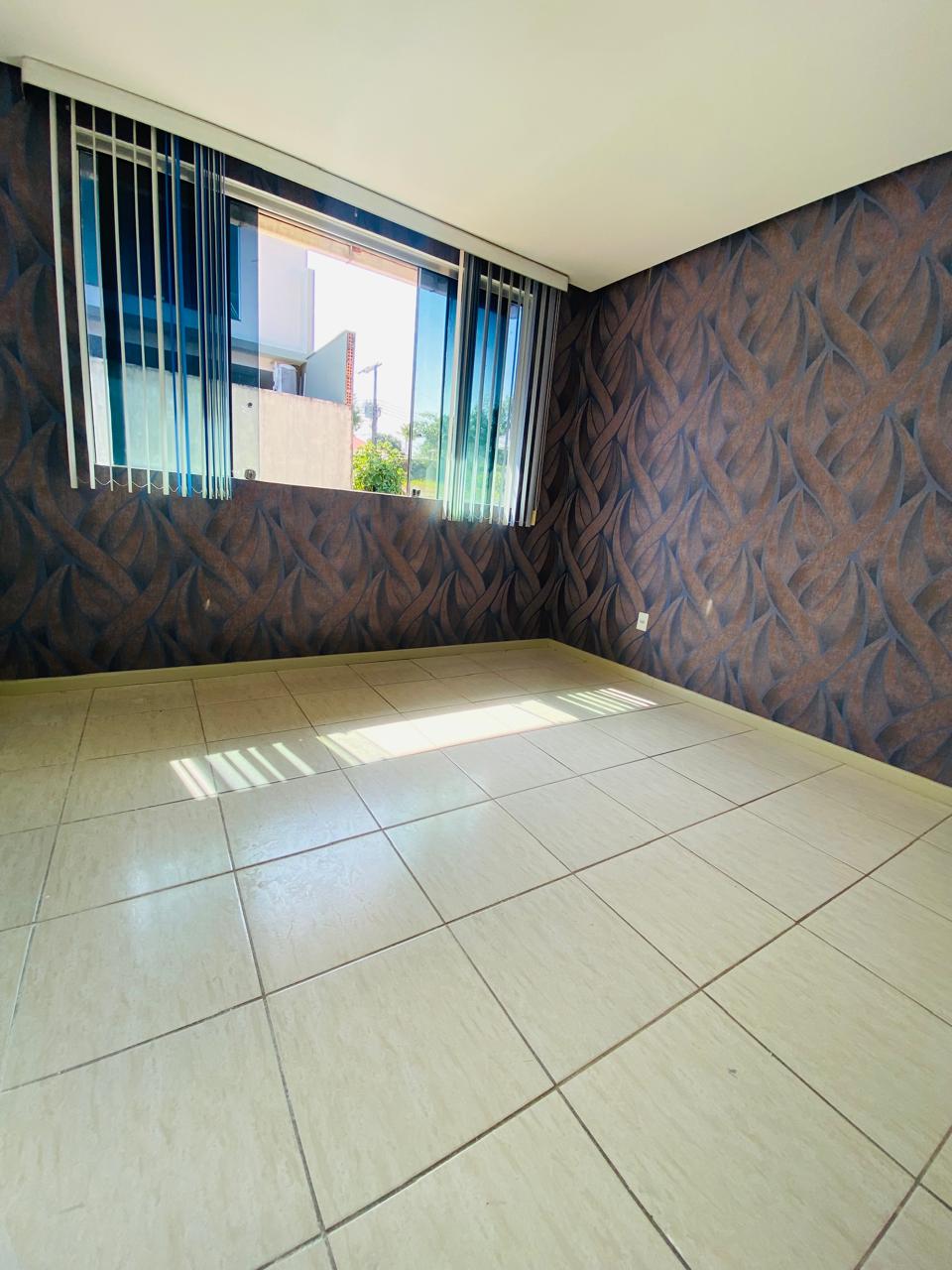 Casa Dúplex, Cond. Tapajós disponível para Venda e Locação