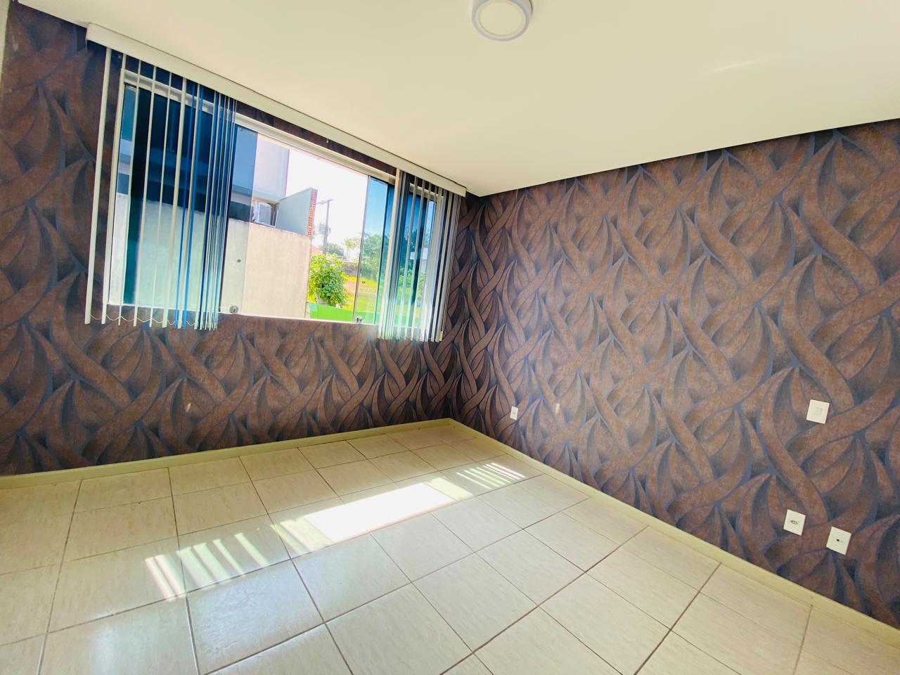 Casa Dúplex, Cond. Tapajós disponível para Venda e Locação