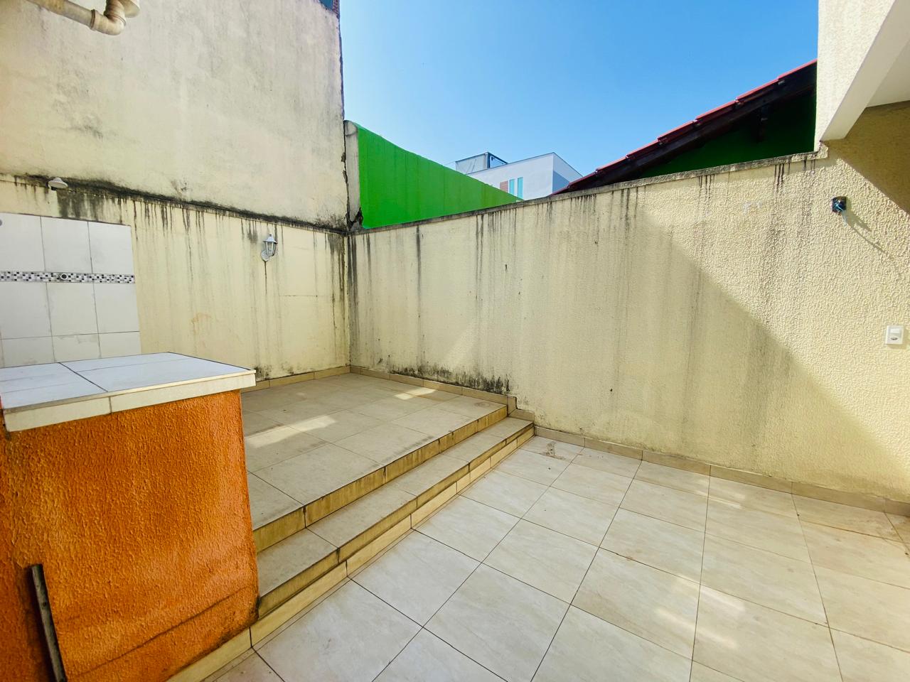 Casa Dúplex, Cond. Tapajós disponível para Venda e Locação