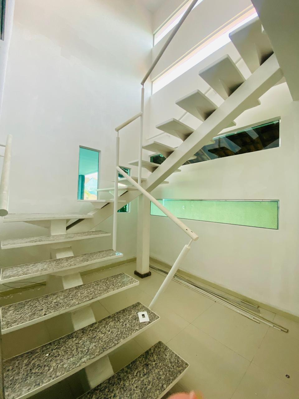 Casa Dúplex, Cond. Tapajós disponível para Venda e Locação