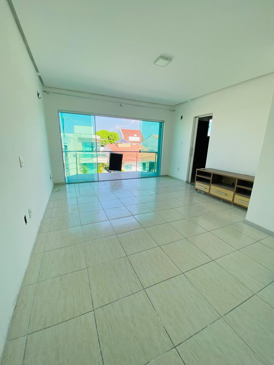 Casa Dúplex, Cond. Tapajós disponível para Venda e Locação