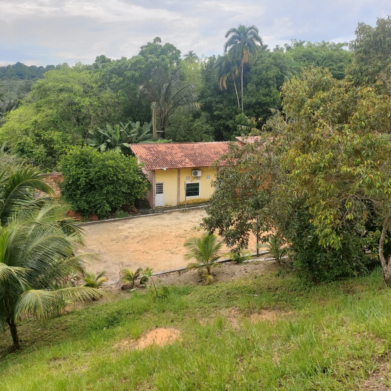 VENDO SÍTIO NO CIDADE NOVA, MANAUS