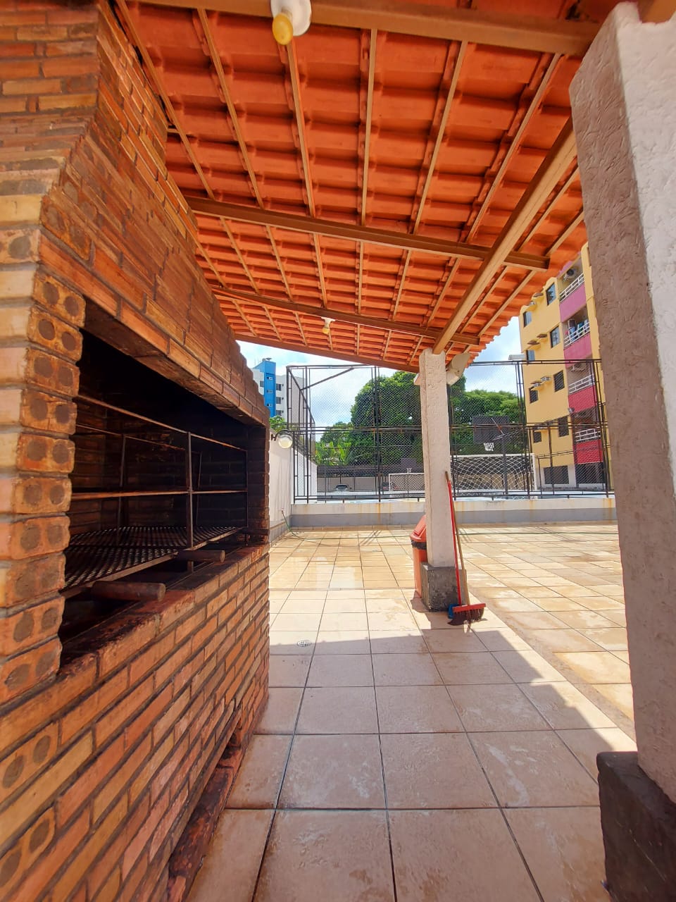 Alugo Apartamento Condomínio Nápoles, Parque dez