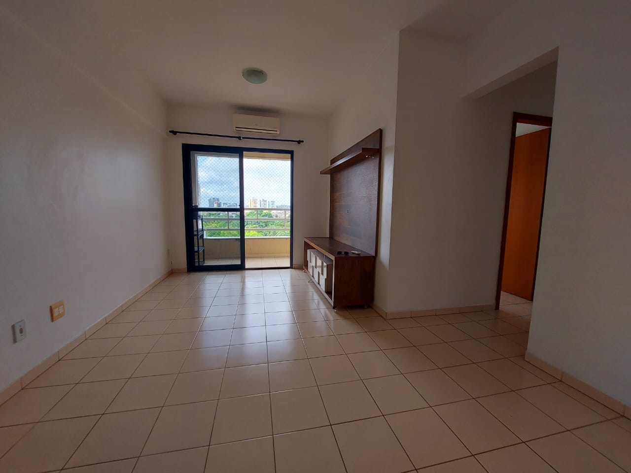 Alugo Apartamento Condomínio Nápoles, Parque dez