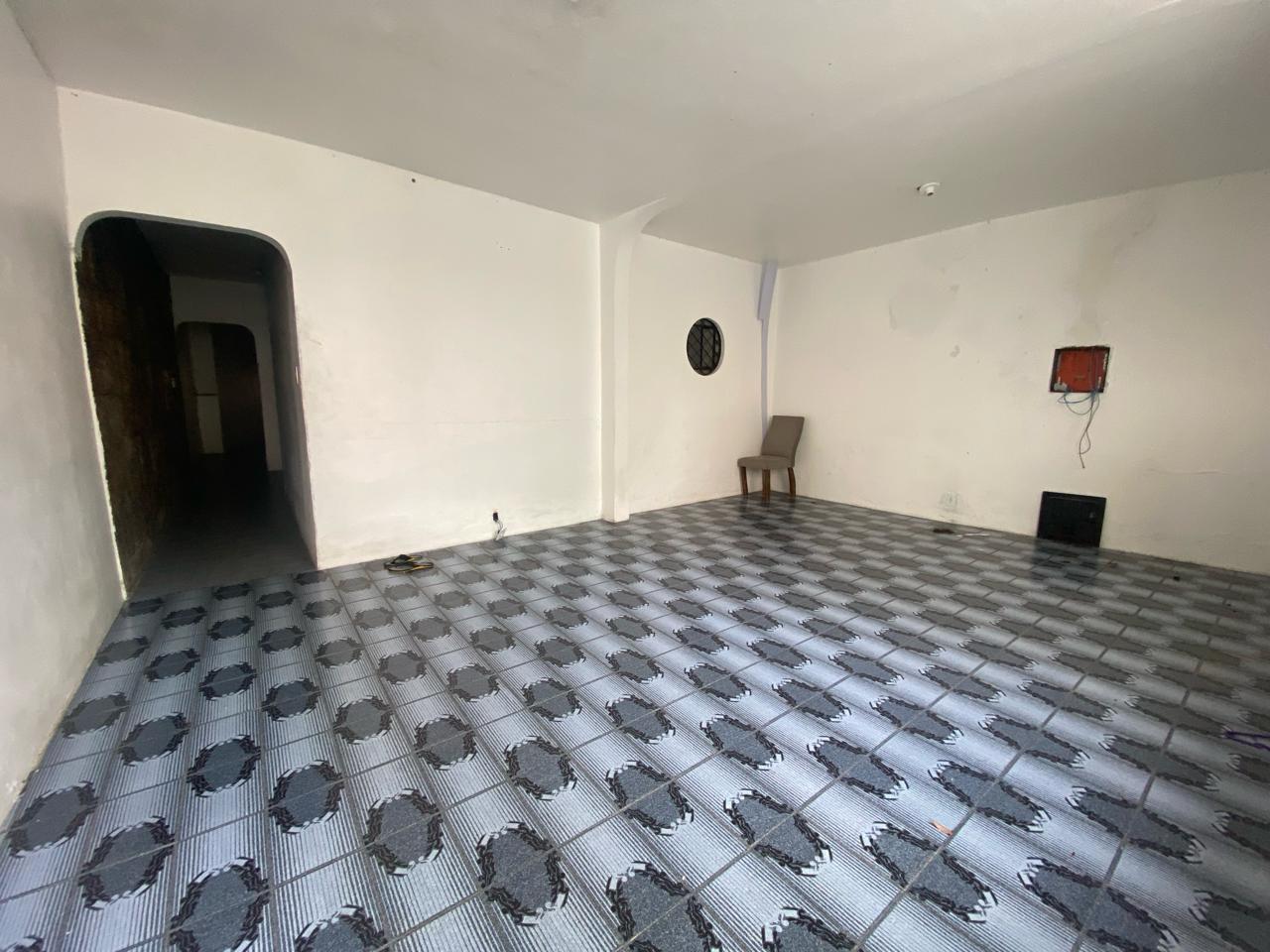 Alugo/Vendo Ponto Comercial Av. Airão, Presidente Vargas