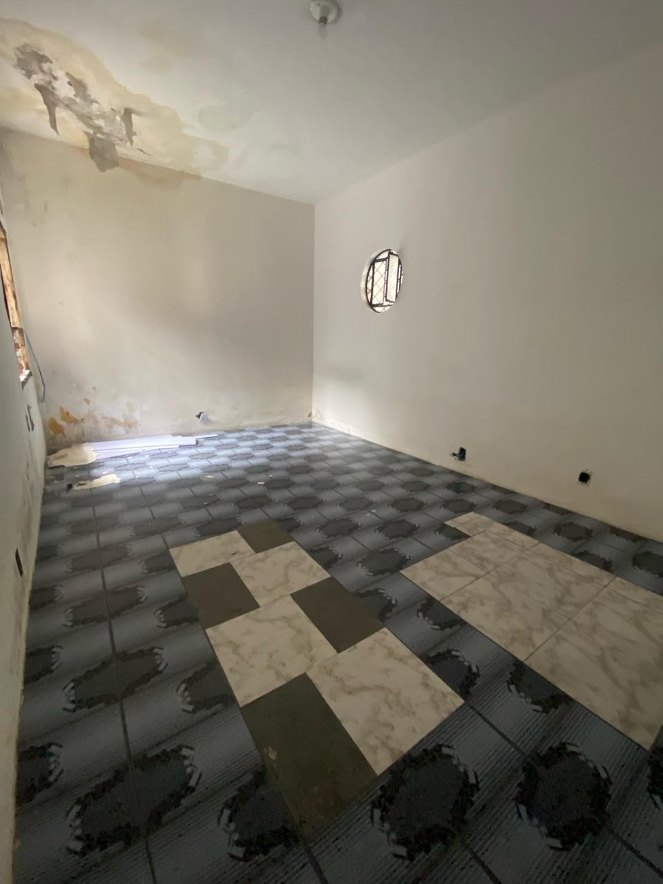 Alugo/Vendo Ponto Comercial Av. Airão, Presidente Vargas