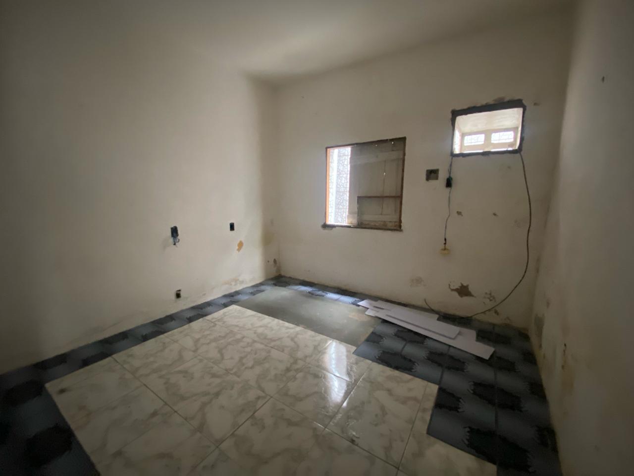 Alugo/Vendo Ponto Comercial Av. Airão, Presidente Vargas
