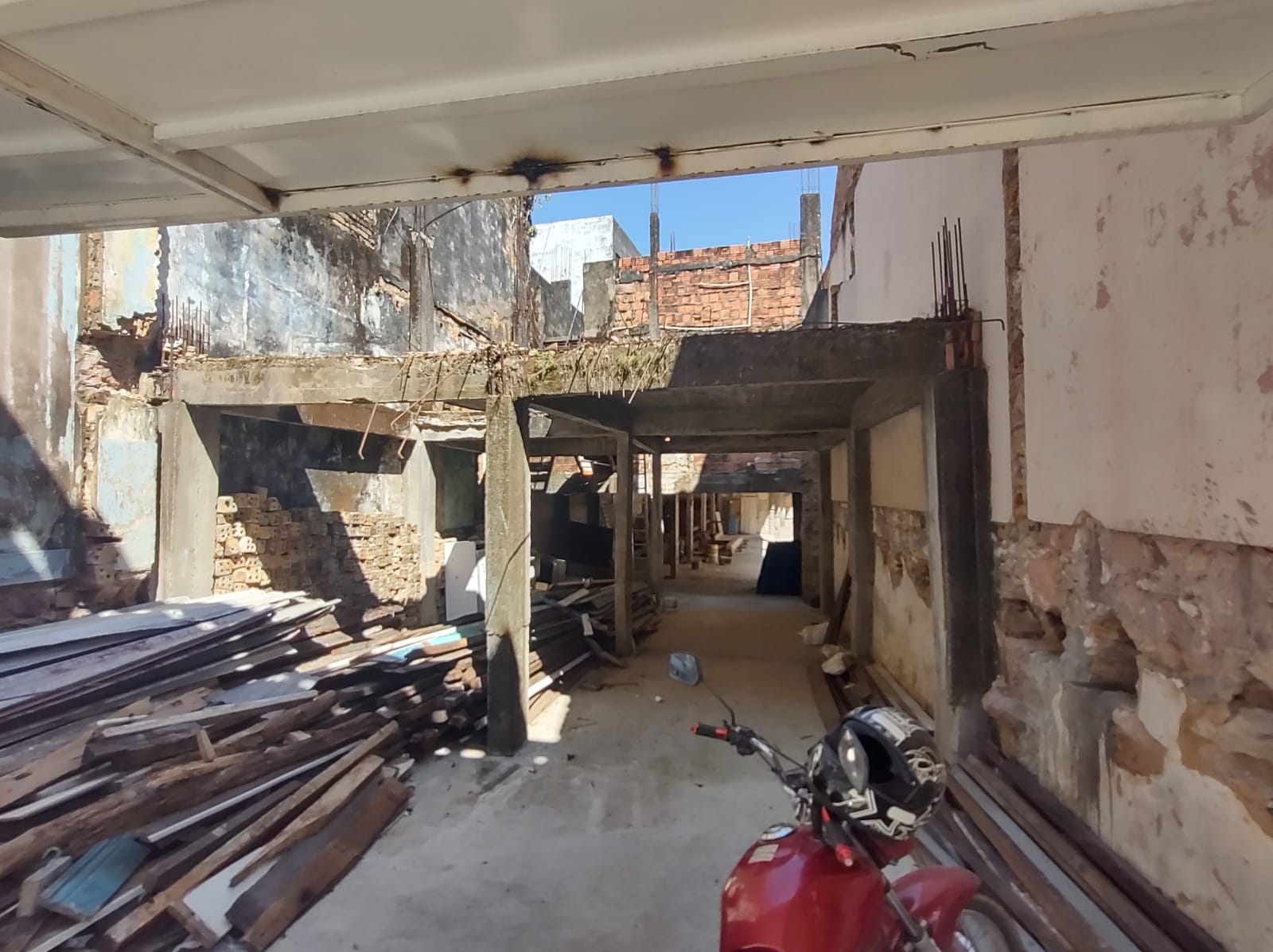 Vendo Terreno Centro - Aparecida, Manaus