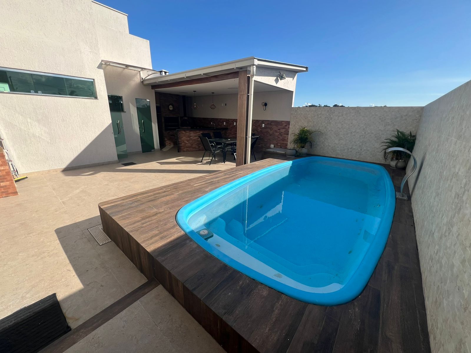 Casa Dúplex, Cond. Tapajós disponível para Venda