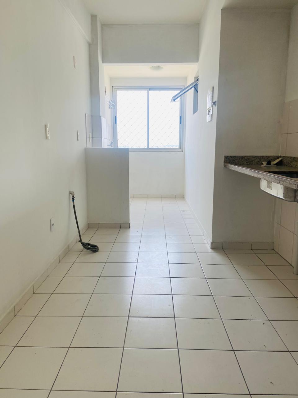 Vendo Apartamento Residencial Madri, Parque das Laranjeiras, Flores.