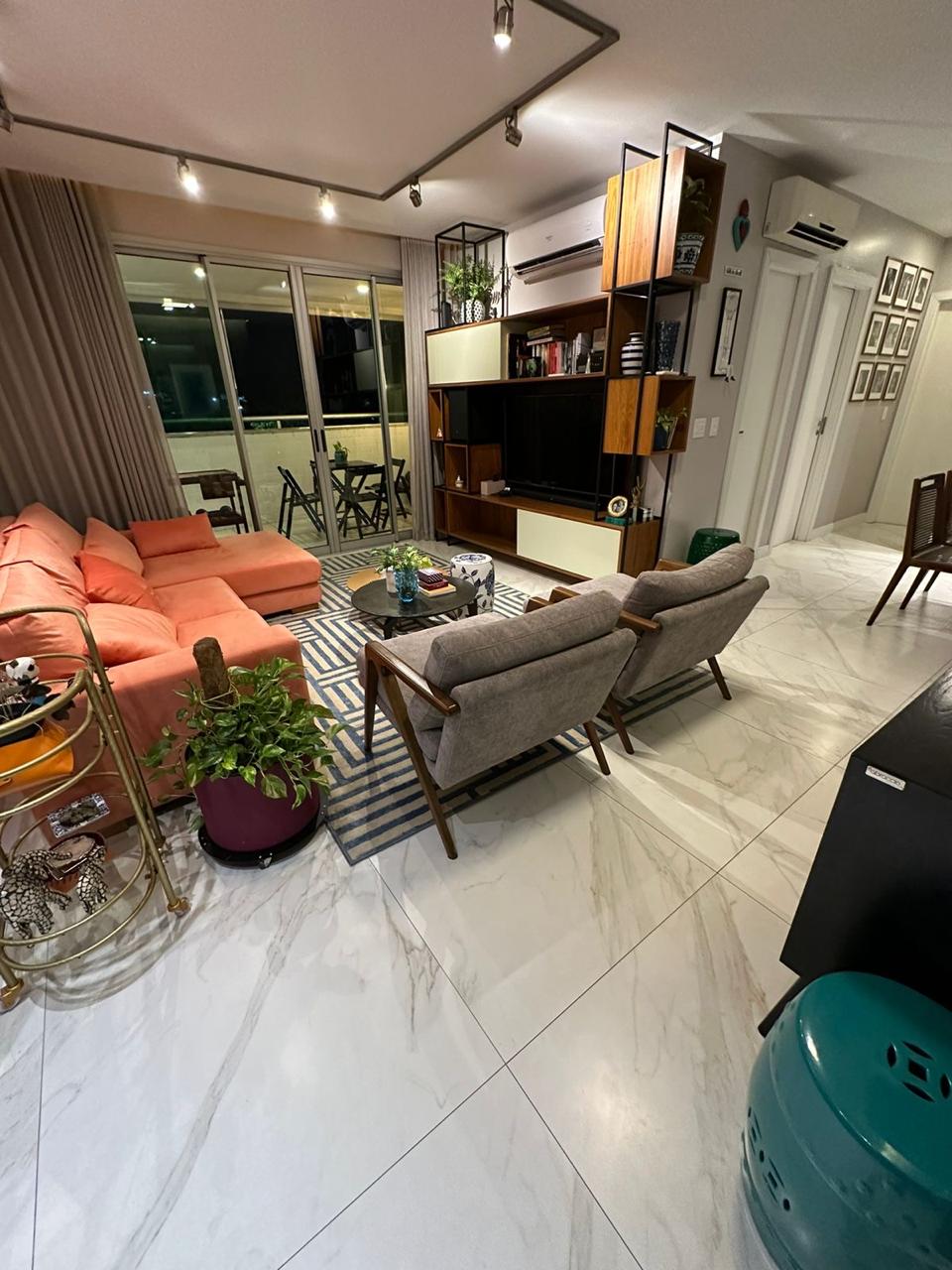 Vendo Lindo Apartamento - Condomínio Garden Club - Parque 10