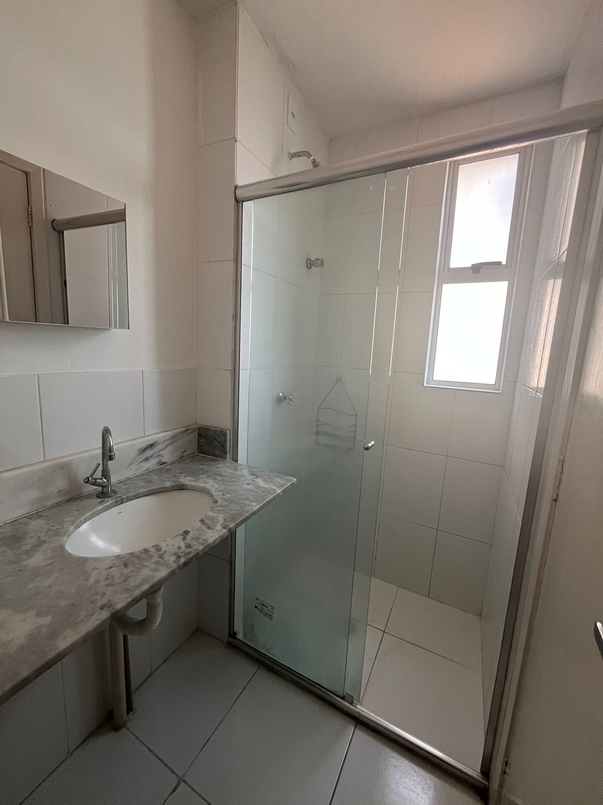 Alugo Apartamento no ALLEGRO - Avenida Torquato tapajós 