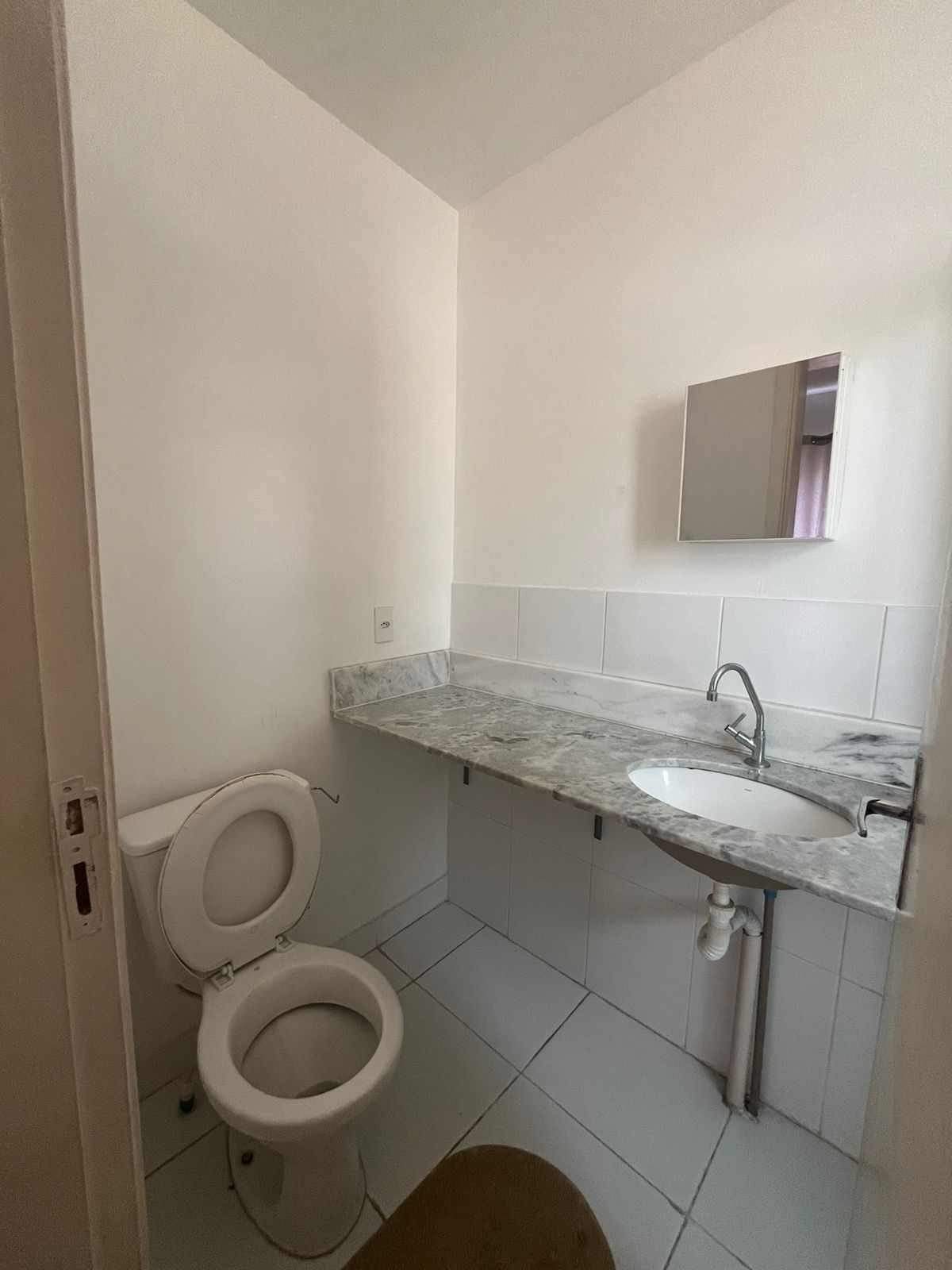 Alugo Apartamento no ALLEGRO - Avenida Torquato tapajós 