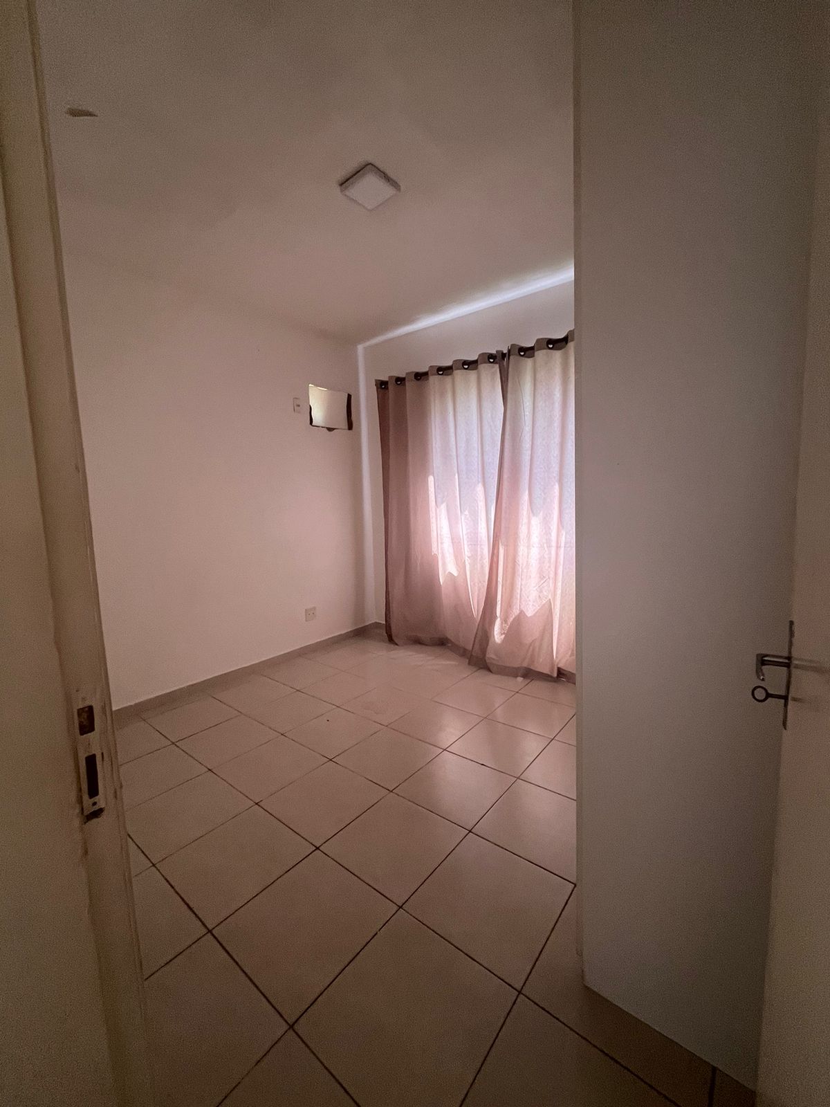 Alugo Apartamento no ALLEGRO - Avenida Torquato tapajós 
