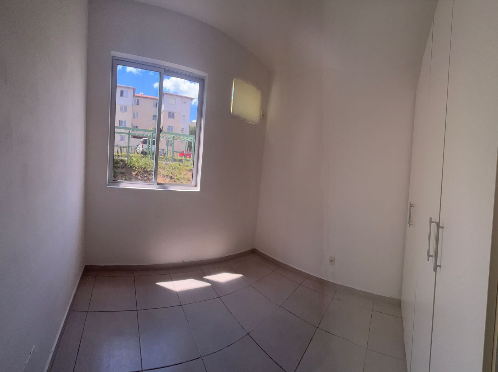 Alugo Apartamento no ALLEGRO - Avenida Torquato tapajós 