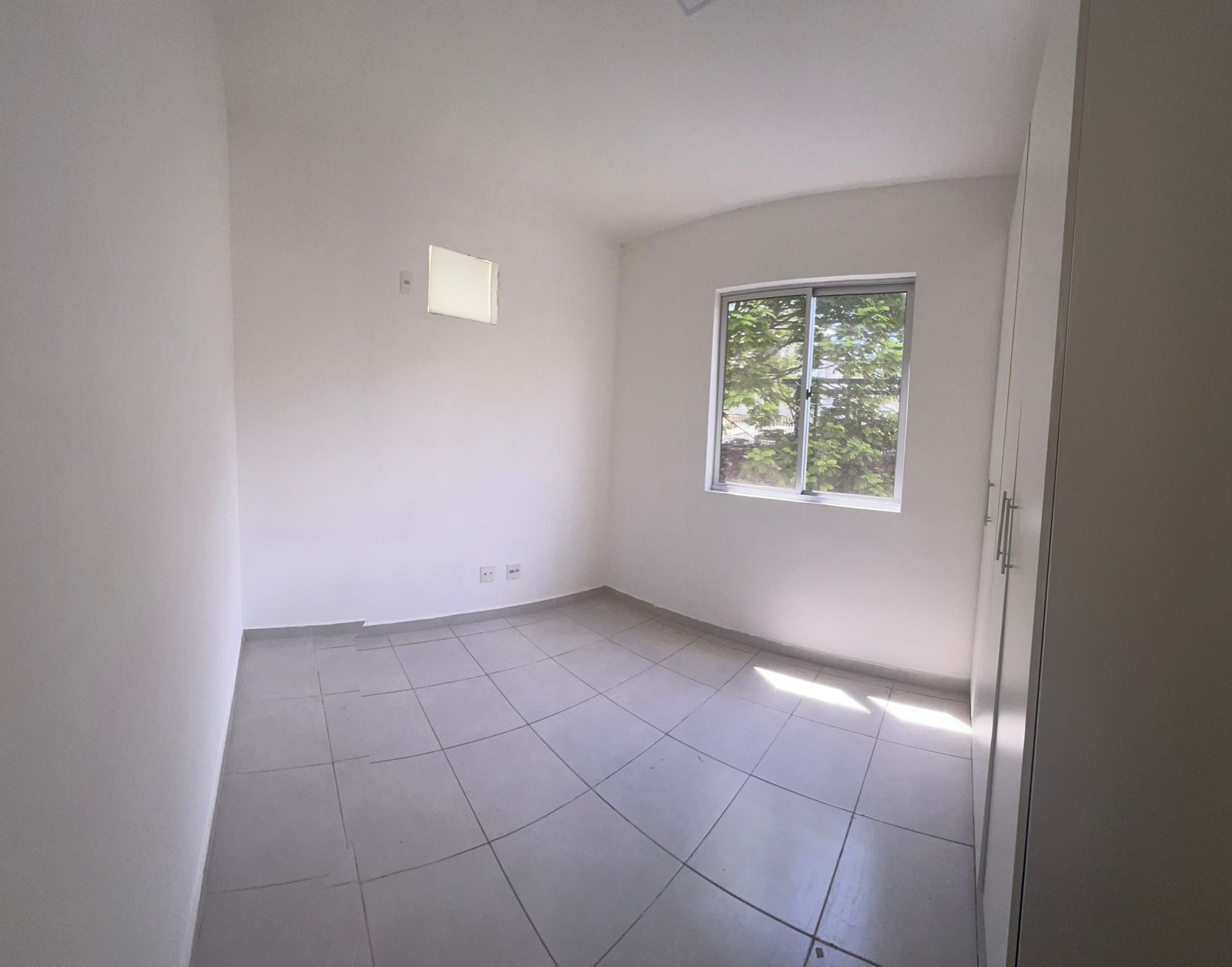 Alugo Apartamento no ALLEGRO - Avenida Torquato tapajós 