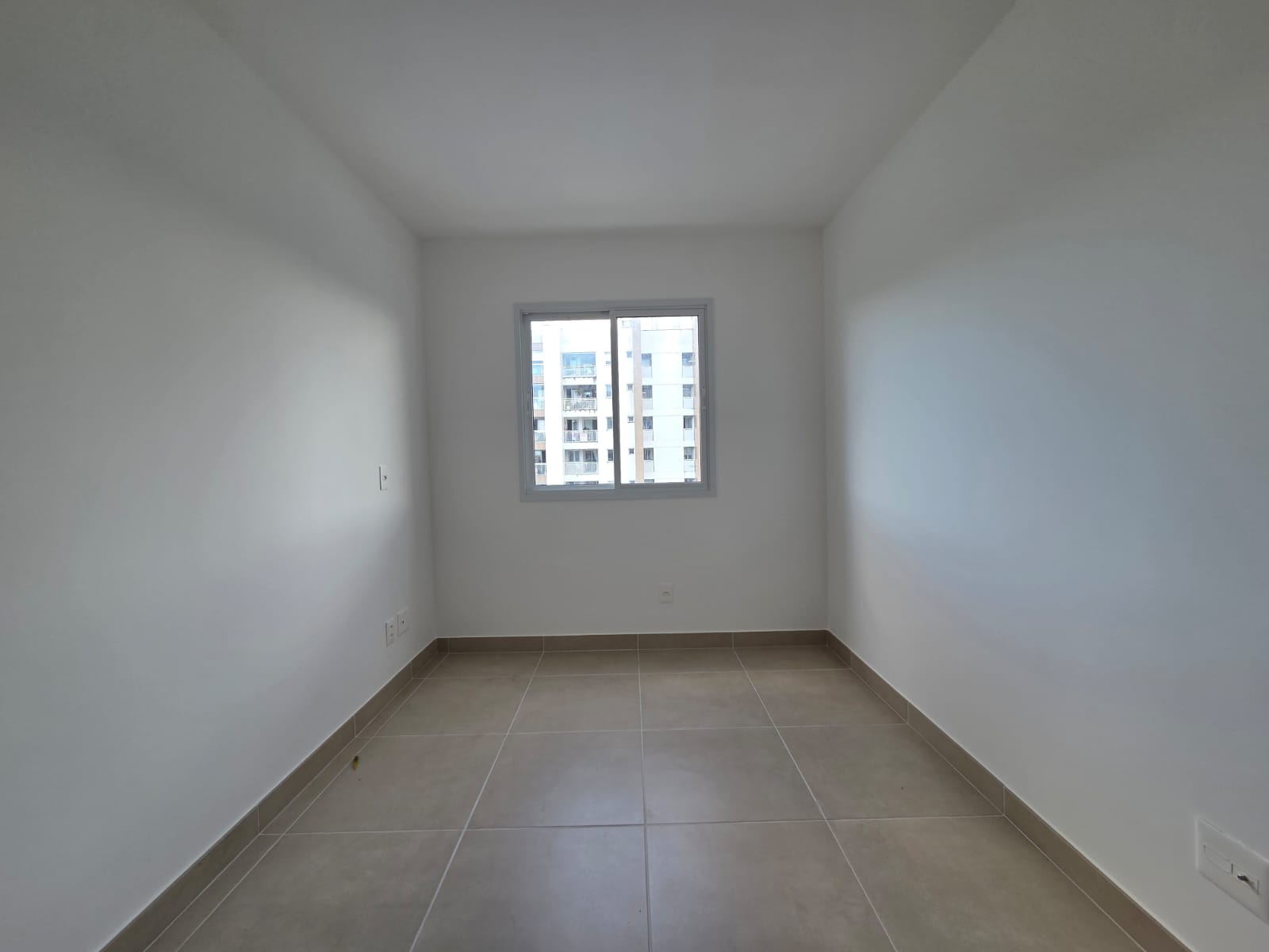 Vendo Apartamento Cond. Liberty - Pq das Laranjeiras