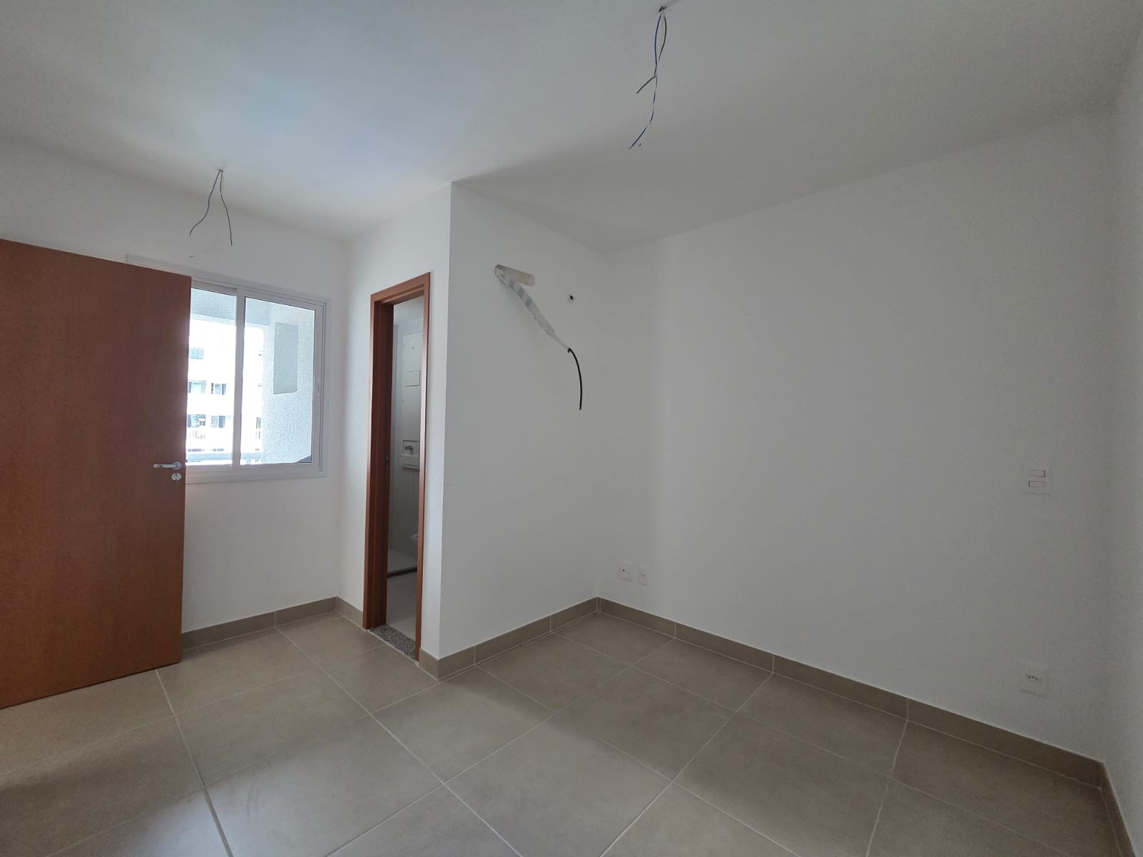 Vendo Apartamento Cond. Liberty - Pq das Laranjeiras