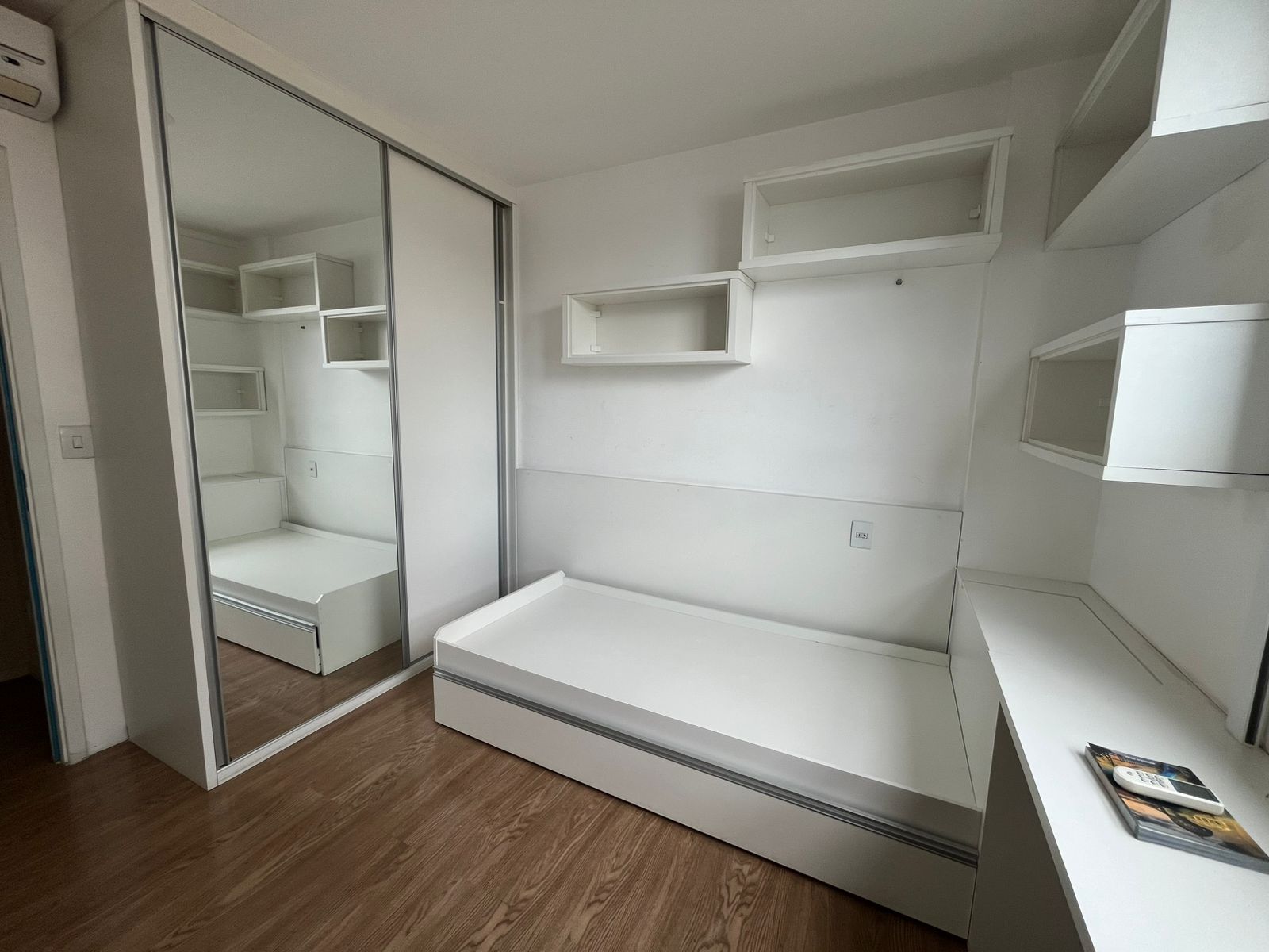 Vendo Apartamento em Flores no The Club - 2º Andar