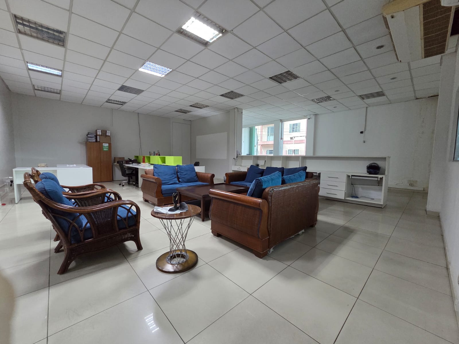 Ponto Comercial São Jorge – Estrutura Completa!