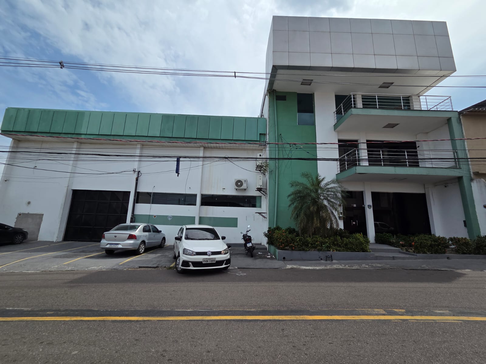 Ponto Comercial São Jorge – Estrutura Completa!