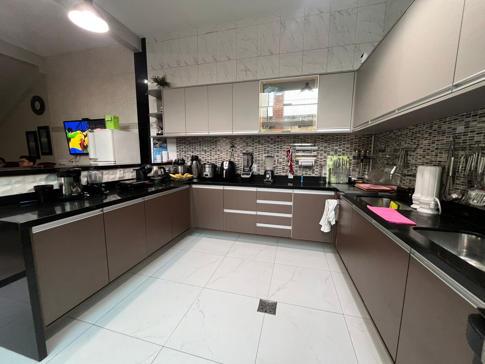 Vendo Linda Casa no Conjunto Santos Dumont com Piscina
