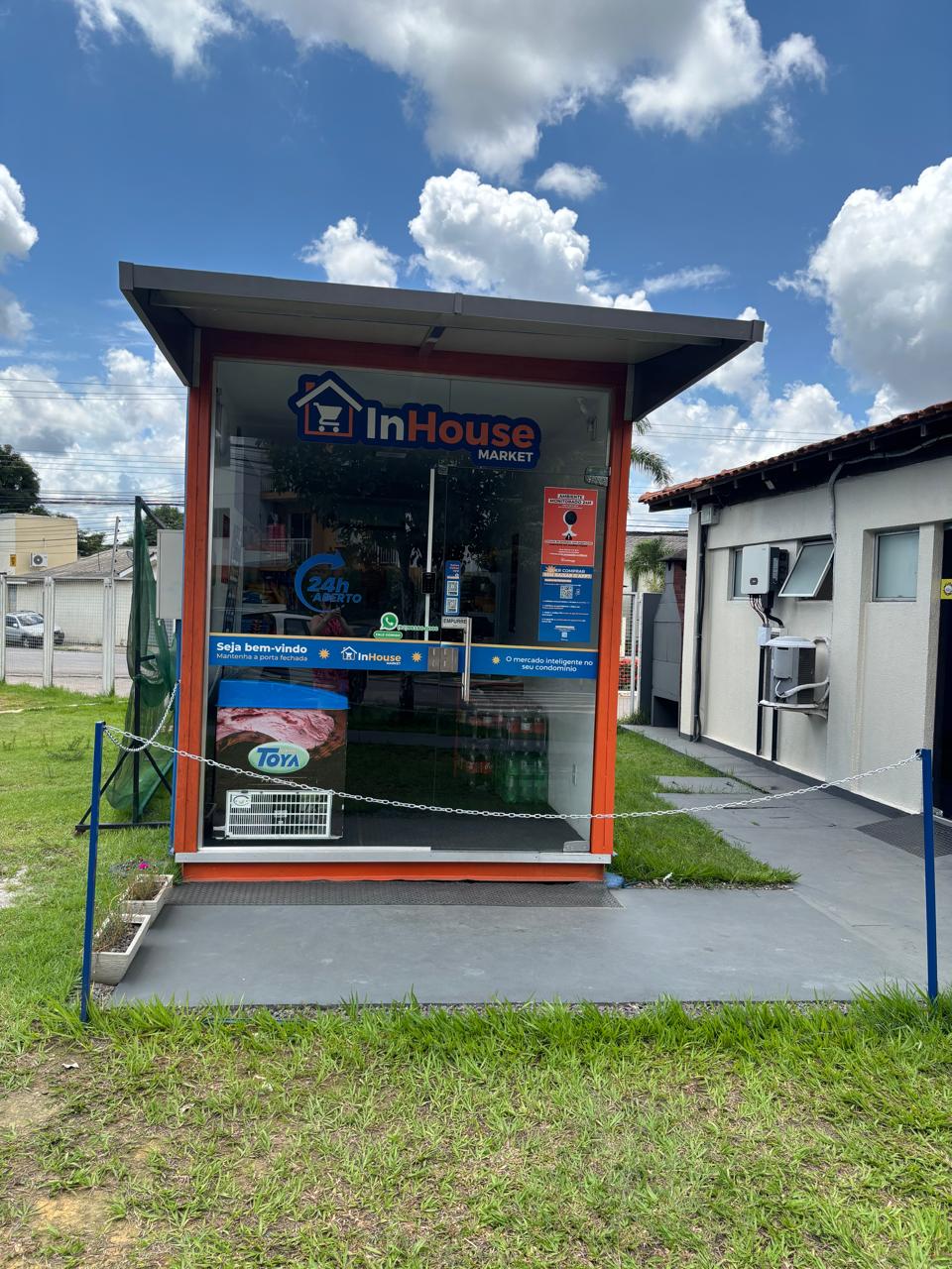 VENDO EXCELENTE APARTAMENTO NO COND. PARADISO GIRASOL