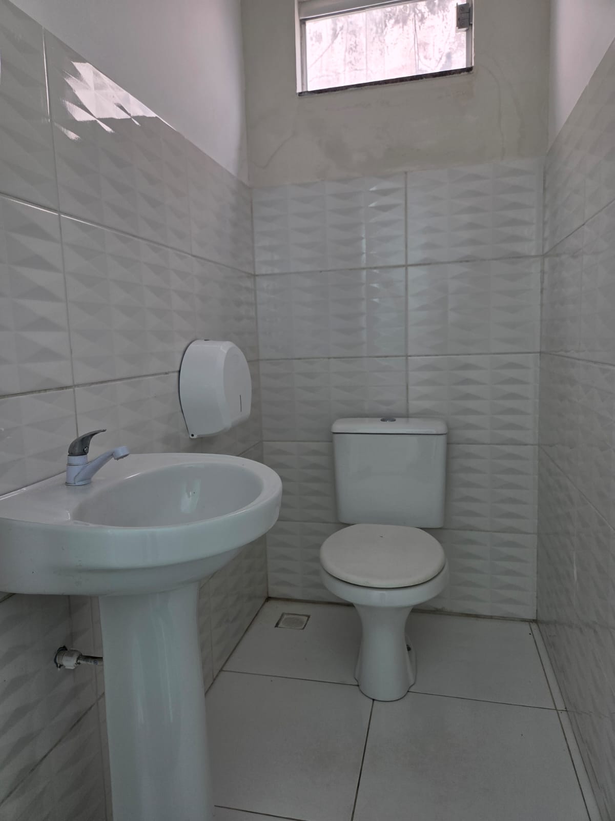 Alugo Moderno Ponto Comercial no Cidade Nova em Manaus AM