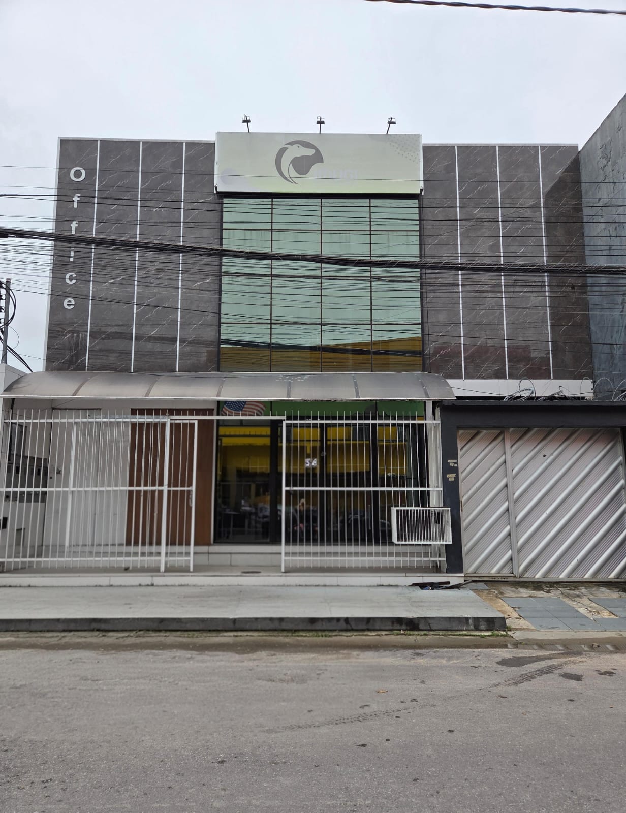 Alugo Moderno Ponto Comercial no Cidade Nova em Manaus AM