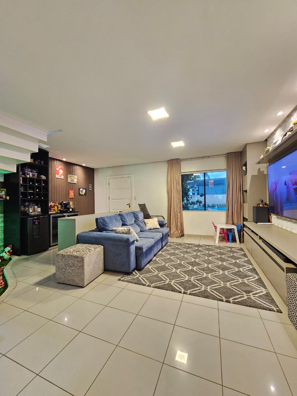 Vendo Casa Condomínio San Marino, Parque das Laranjeiras, Flores