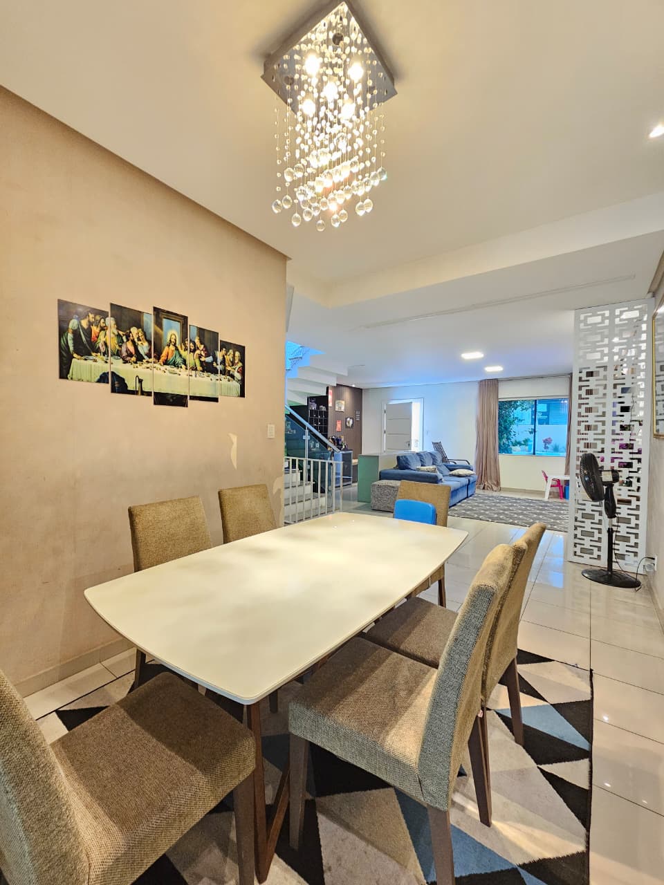 Vendo Casa Condomínio San Marino, Parque das Laranjeiras, Flores