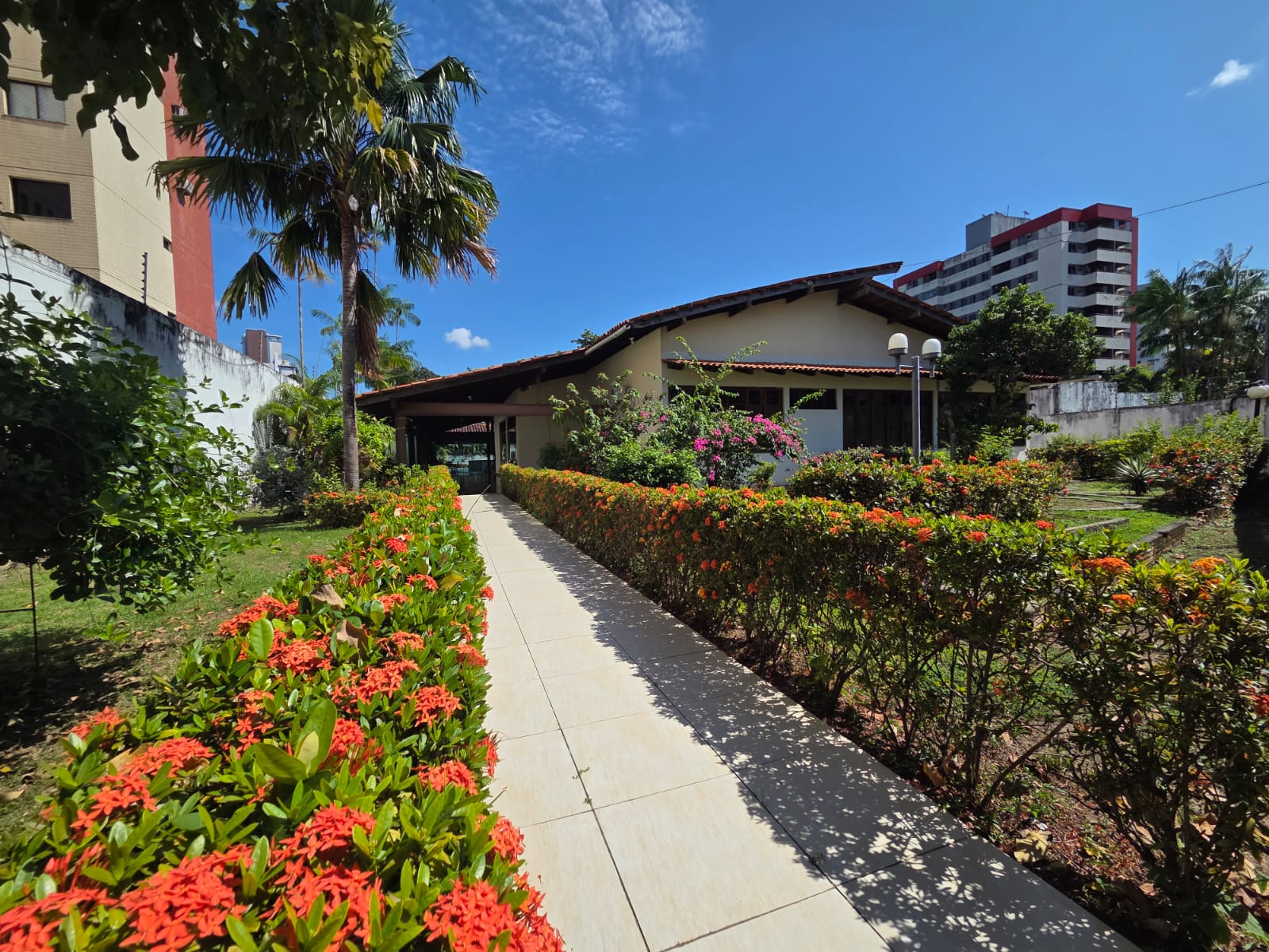 Casa à Venda – Vieiralves, Nossa Senhora das Graças
