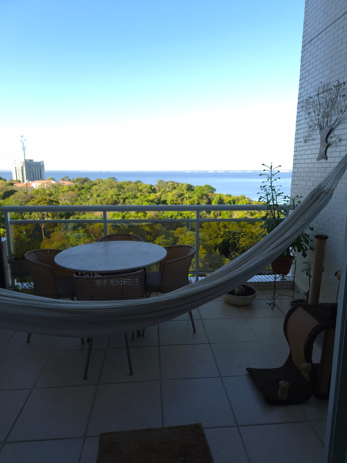 Alugo Apartamento no Cond. Riviera de Ponta Negra – Torre Nice
