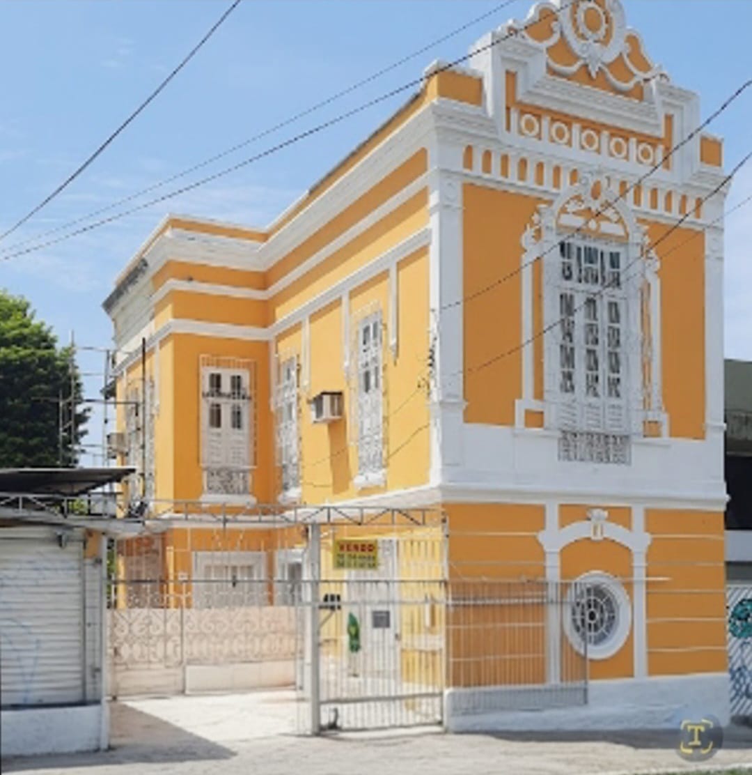 Casa histórica à venda no Centro de Manaus