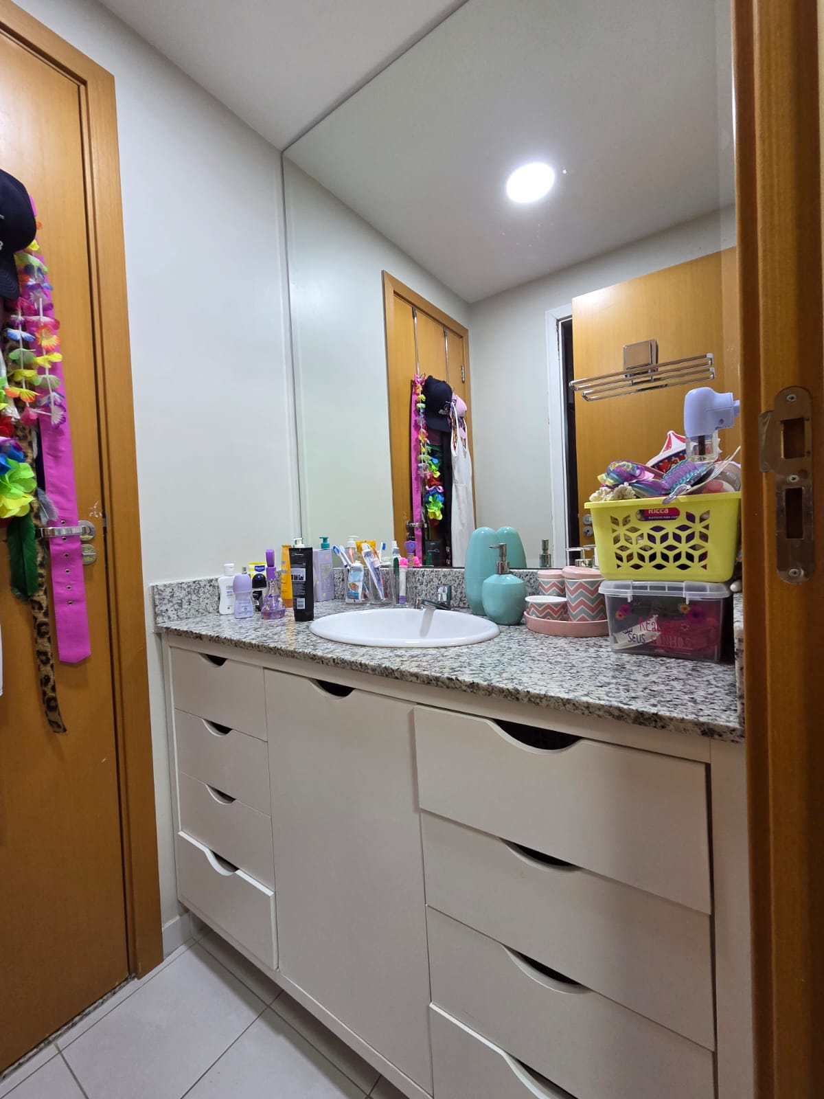 Apartamento Cond. Liberty - Pq das Laranjeiras