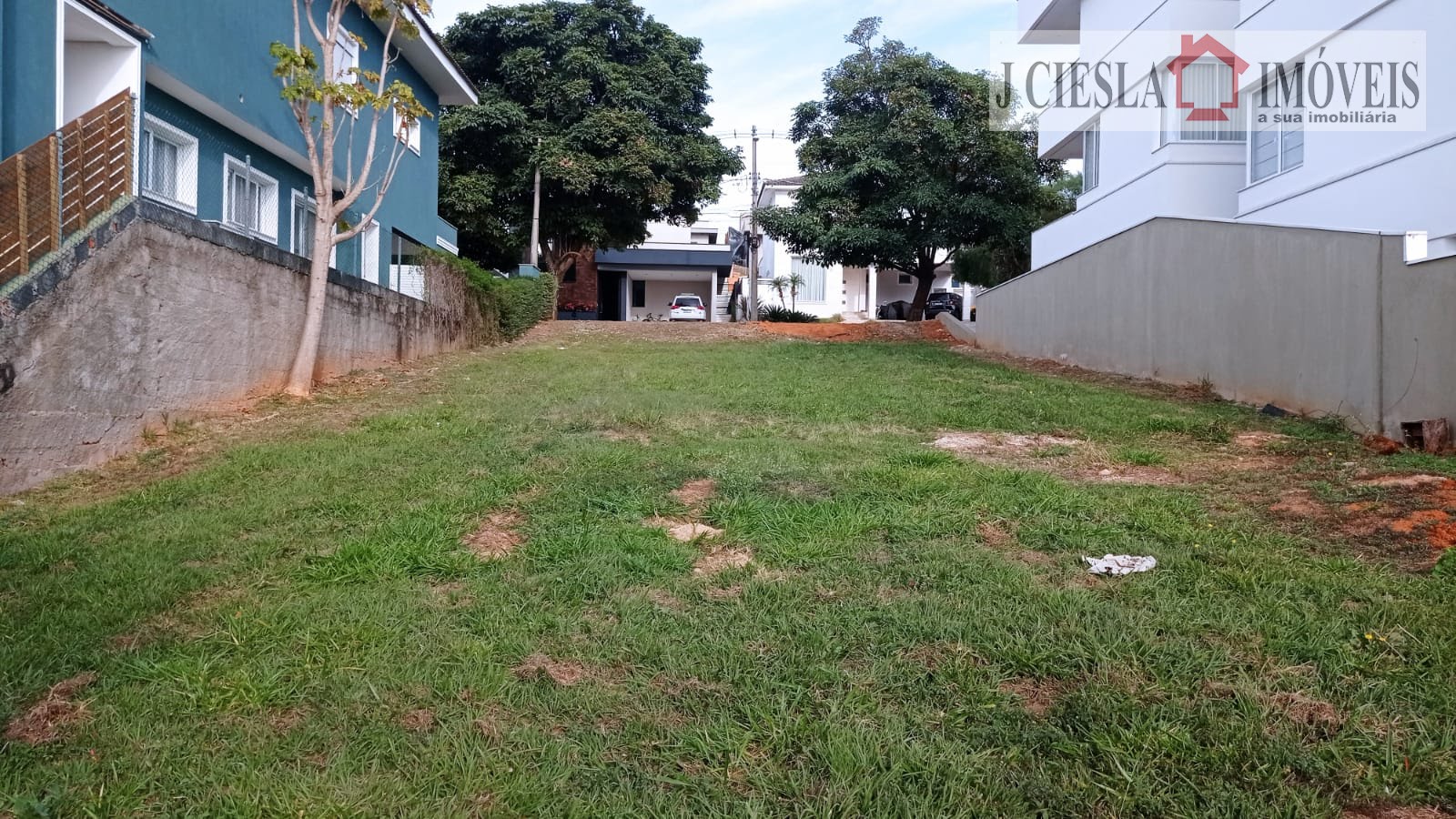 https://arquivos.colibex.com.br/arquivos/303/galeria/303338300/3808113828.jpg
