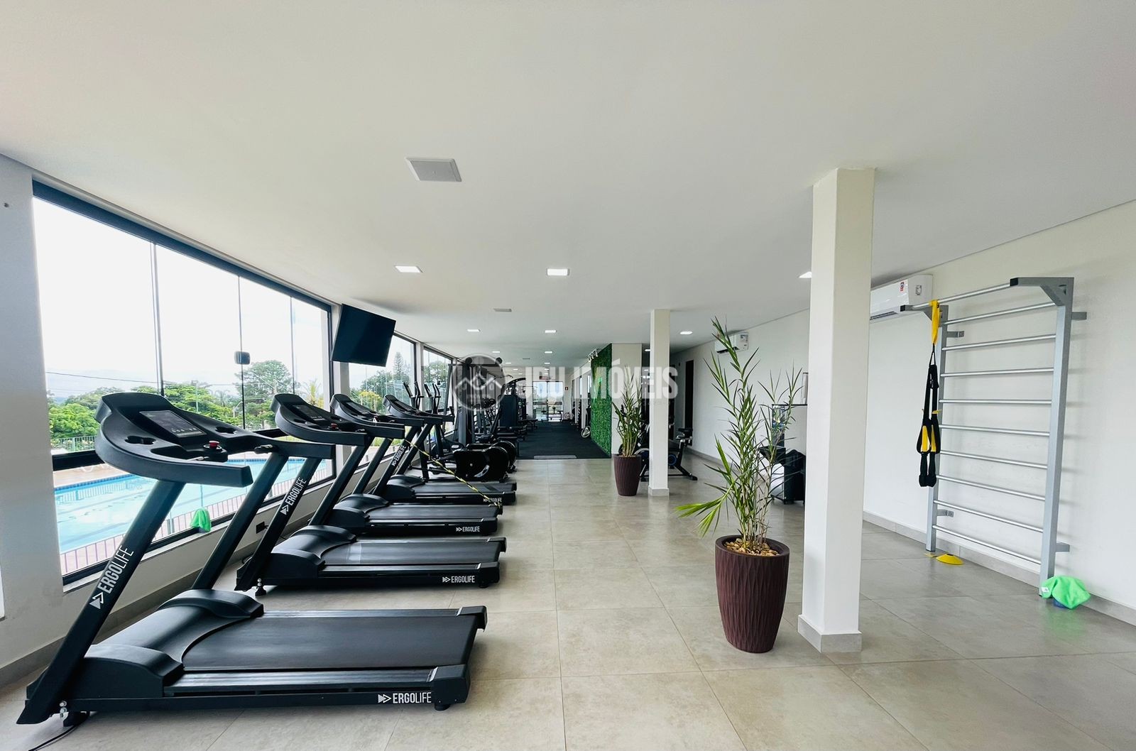 Casa á venda c/  05 dormitórios, Condomínio Portal das Estrelas - Boituva/SP