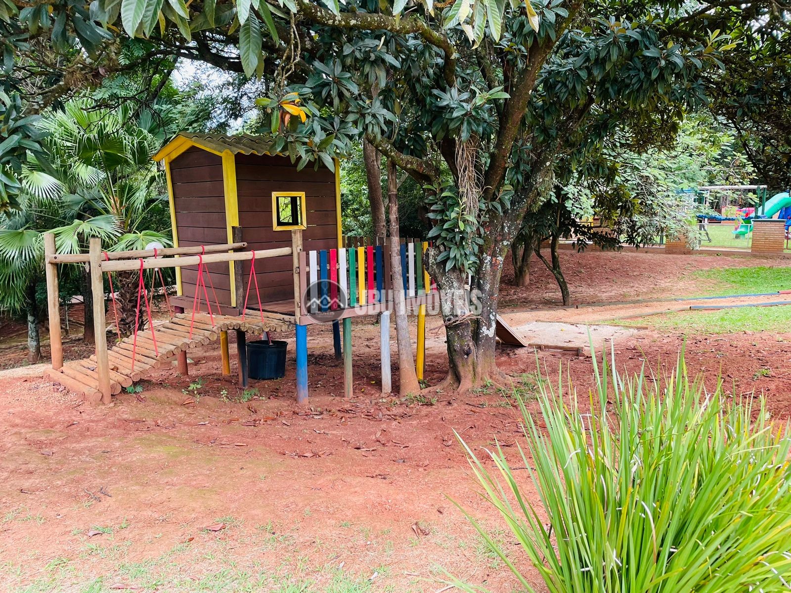 Casa á venda c/  05 dormitórios, Condomínio Portal das Estrelas - Boituva/SP