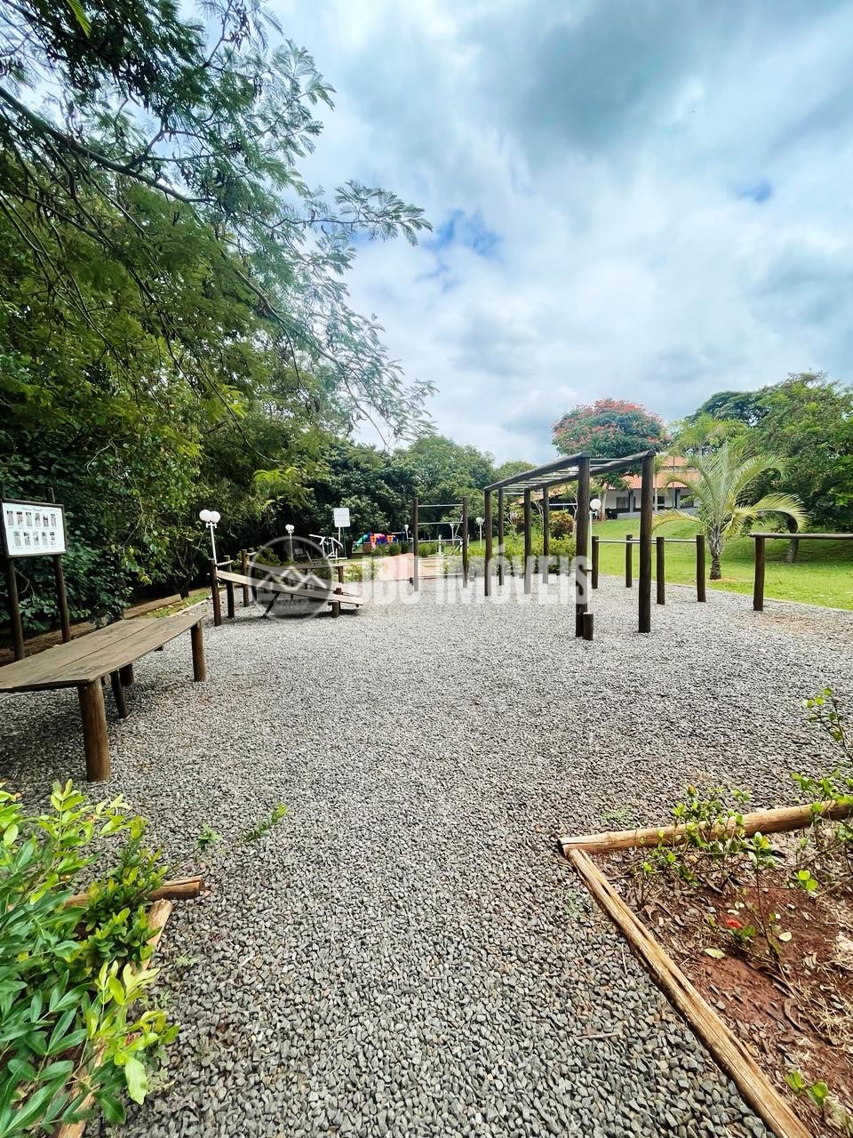 Casa á venda c/  05 dormitórios, Condomínio Portal das Estrelas - Boituva/SP