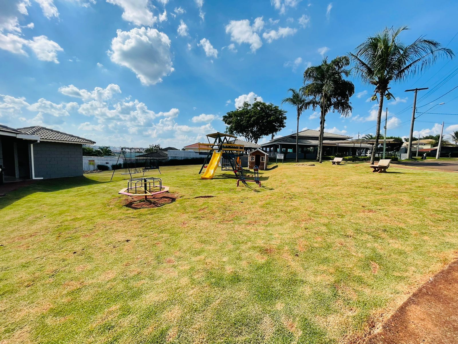 Casa com 4 dormitórios à venda, 158,44m² por R$ 650.000 - Condomínio Vivendas do Parque - Boituva/SP