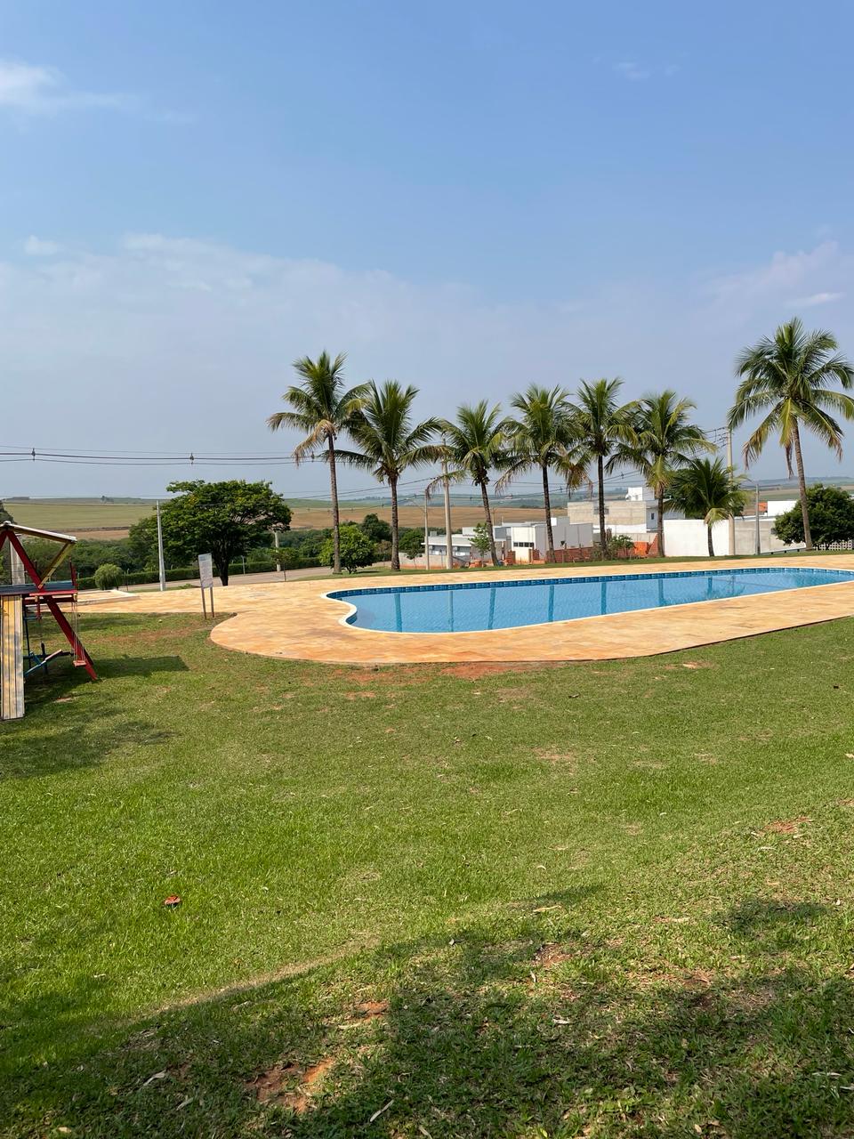 Terreno à Venda com 250m², no Condomínio Tropicalia Garden em Boituva