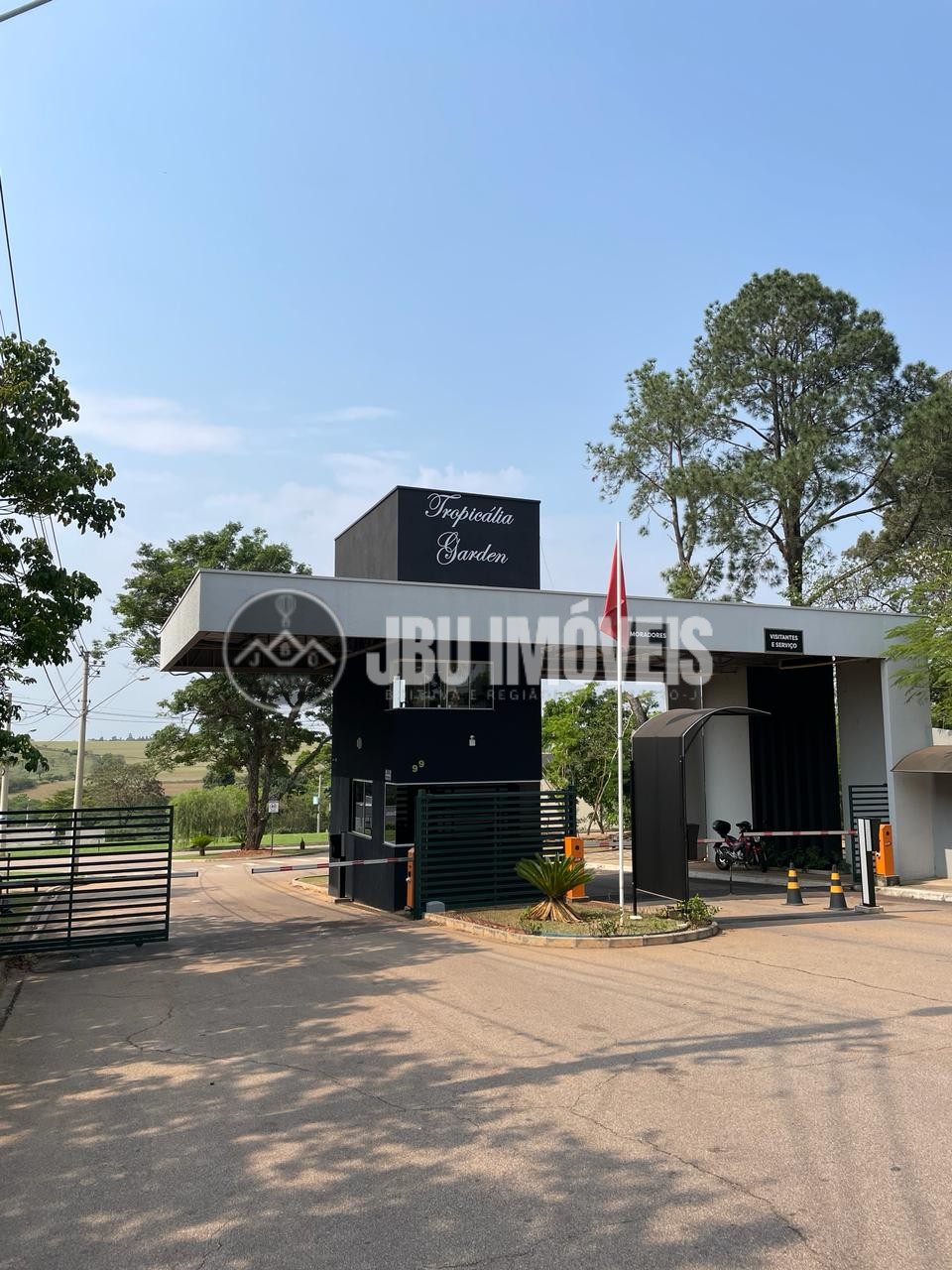 Terreno à venda, 250m² por R$ 240.000 - Condomínio Tropicália Garden - Boituva/SP